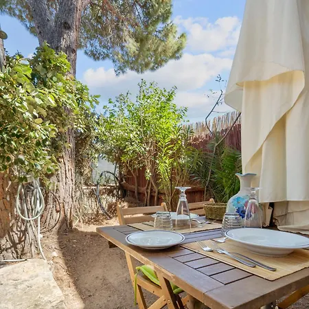 Bianca Tatil Evi Capitana